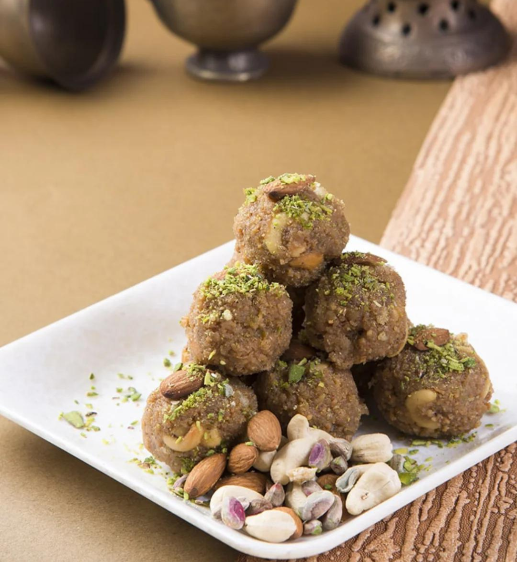 Vijay Kumar Ajay Kumar Garg | Authentic Gajjak, Sweets, Namkeen